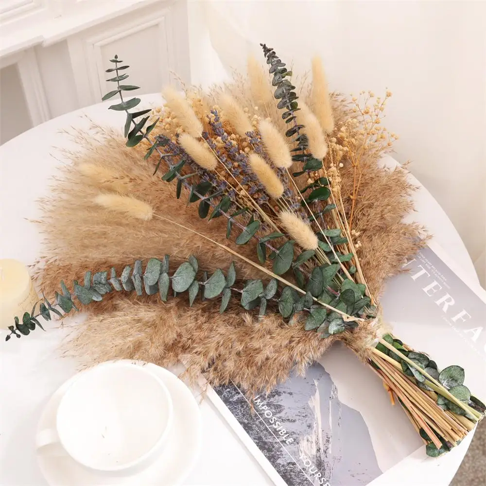 84 stk Fluffy Pampas – Naturlige Tørkede Blomster & Eucalyptus Bukett