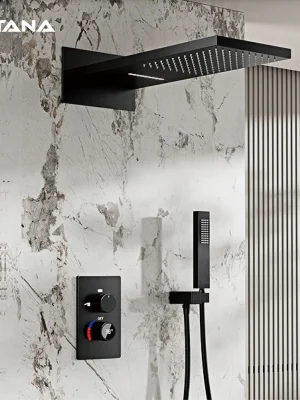 Luksuriøst svart dusjsystem i messing - LED digitalt display