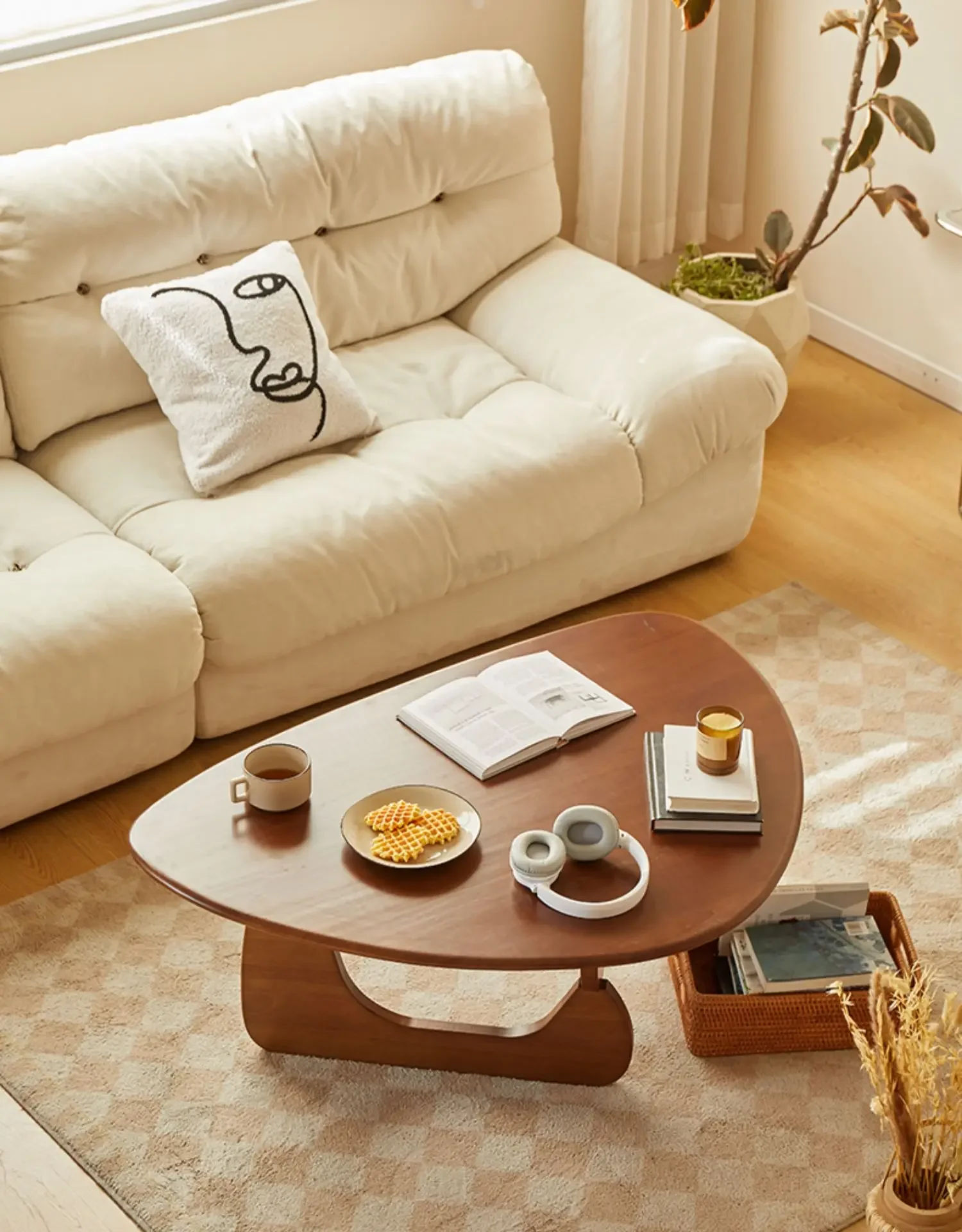 Design Sofabord i Tre – Nordisk og Italiensk Luksus til Stue