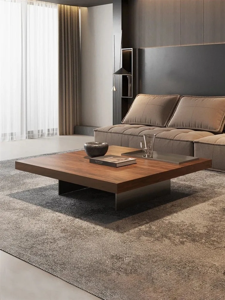 Industrielt salongbord med oppbevaring – moderne italiensk design