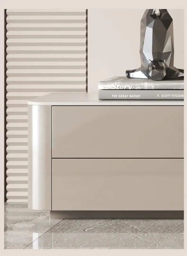 Designer TV-bord i nordisk stil – luksuriøst gulvstående med utstillingshylle