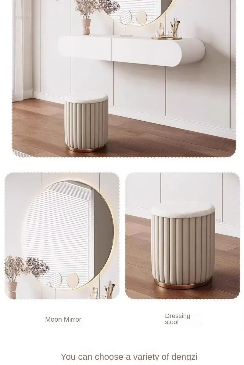 Vegghengt sminkebord i kremfarge – Moderne minimalistisk sminkebord