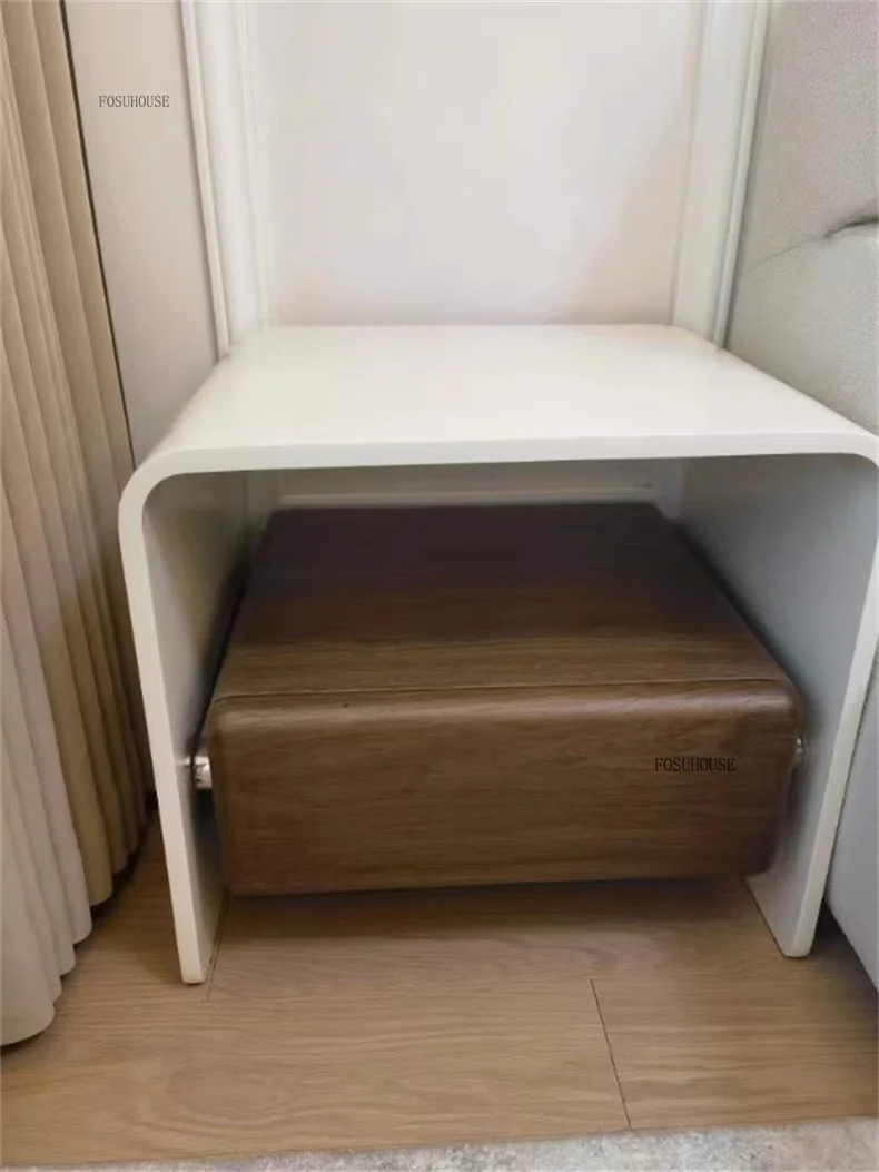 Nordic Solid Wood Bedroom Bedside Tables Bedroom Furniture Nightstands Modern Household Night Table Bedside Storage Cabinet