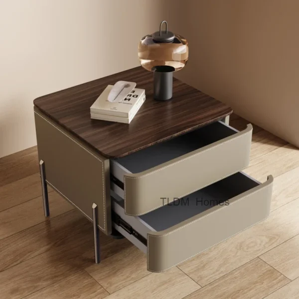 Sidebord med skuffer – Kompakt nattbord og kaffebord til stue eller soverom