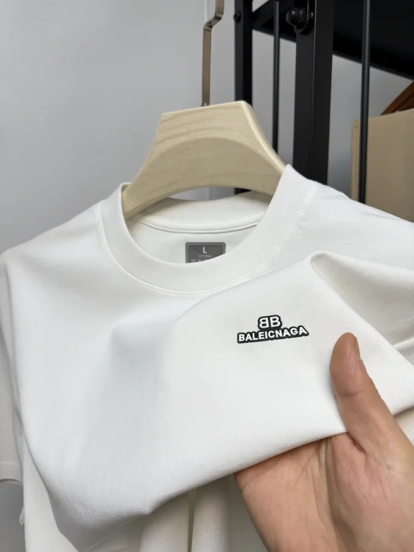 Korean Letter Badge Cotton Tee