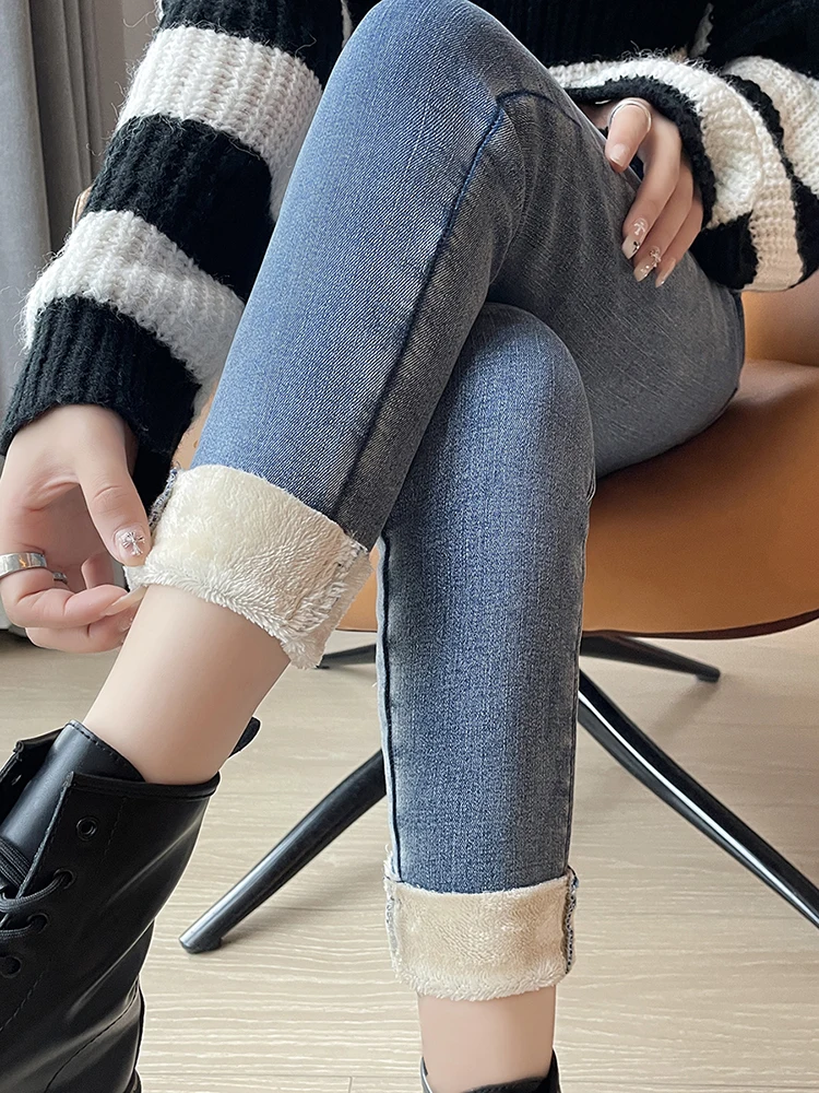 ZOENOVA High Waist Winter Jeans - Fleece Lined Stretch