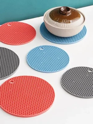 Round Heat-Resistant Silicone Coasters – Non-Slip Thick Drink & Pot Mats
