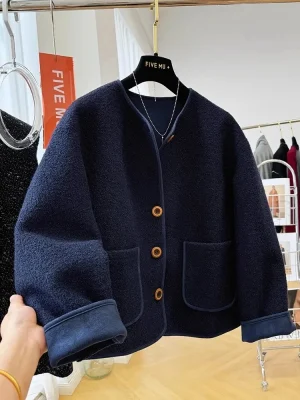 Koreansk stil kort jakke dame – rund hals, løs passform, høst/vinter 2025, allsidig og trendy