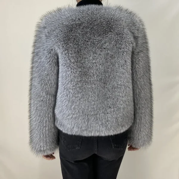 Street Fashion Fuskepelsjakke – Kort, Fluffy Vinterjakke i Rev-look