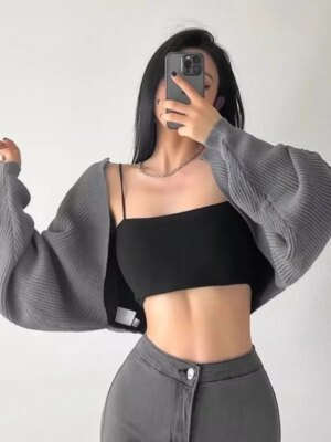 Kjole med Unik Design – Kort Pullover Kjole for Dame