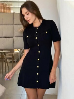 Trendix Elegant Mini Strikkekjole Dame – Slim, Høyt Liv, Kort Erme